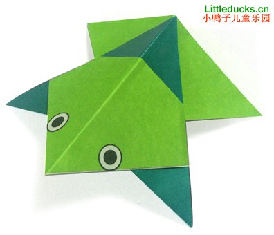 动物折纸大全:二色青蛙折纸方法