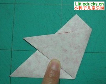 儿童剪纸大全:五角星的剪纸方法