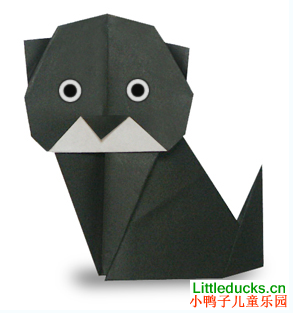 动物折纸大全:白胡子小黑猫的折纸方法