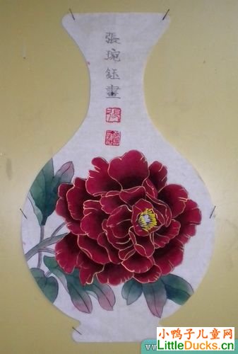 小学生国画作品古色生香花瓶